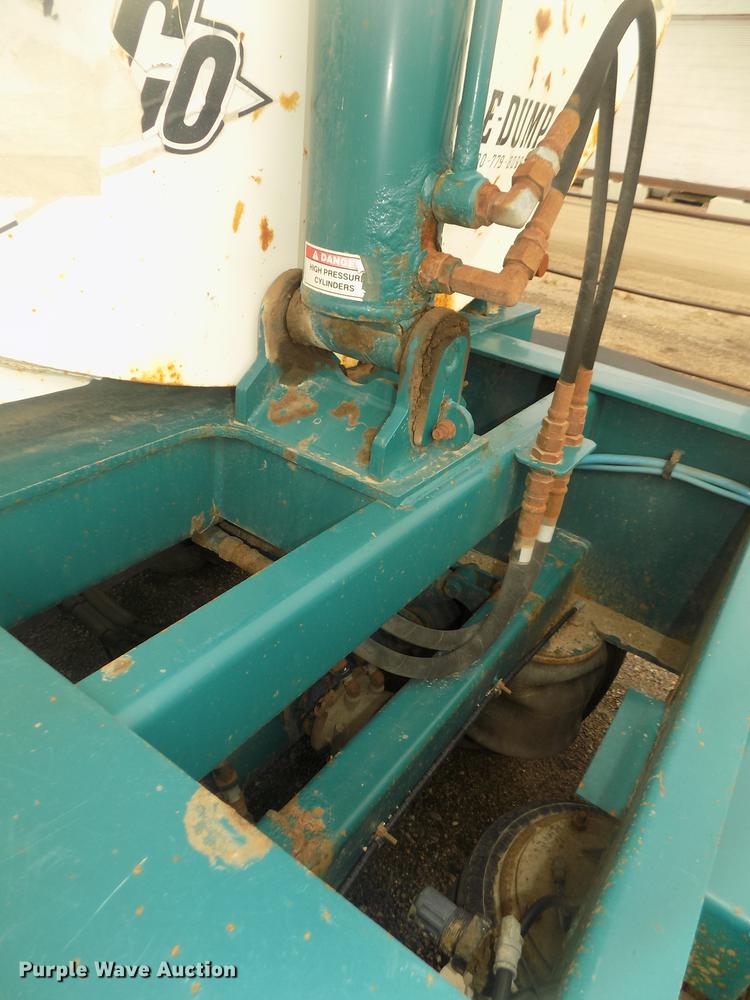 image for item DD2813 2010 Smithco MH3-44-36 T35 side dump trailer