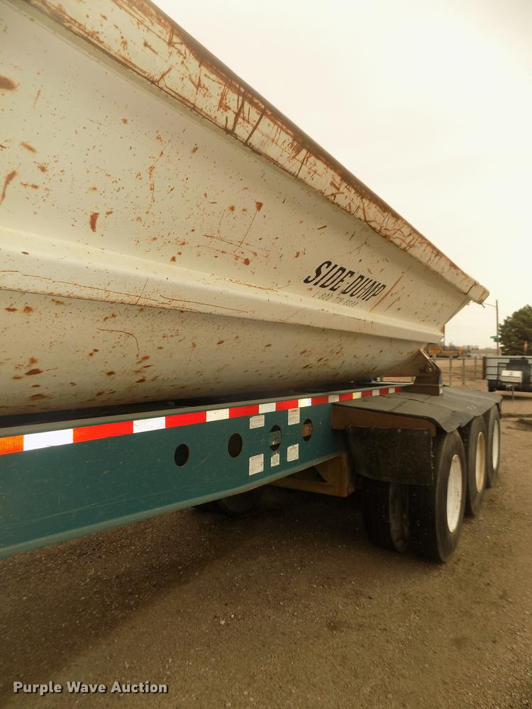 image for item DD2813 2010 Smithco MH3-44-36 T35 side dump trailer