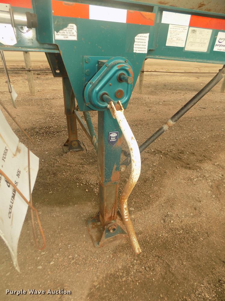 image for item DD2813 2010 Smithco MH3-44-36 T35 side dump trailer