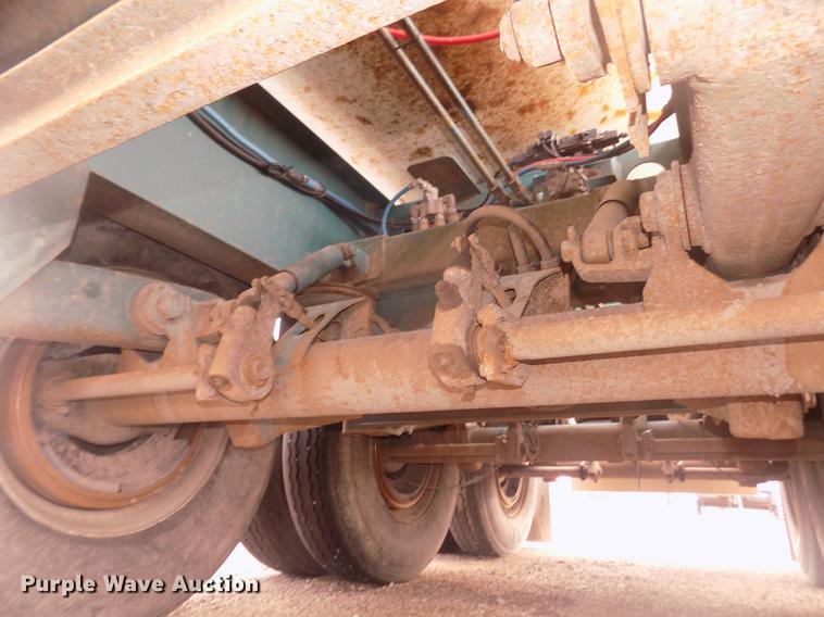 image for item DD2813 2010 Smithco MH3-44-36 T35 side dump trailer