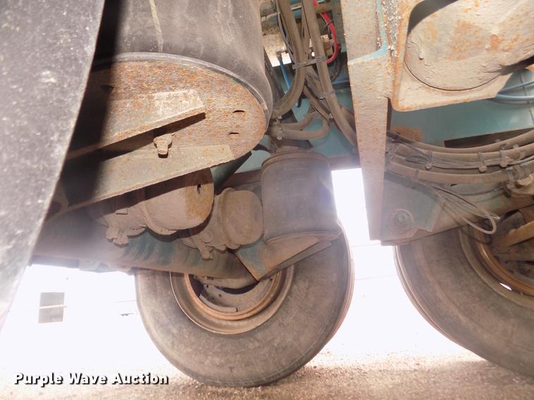 image for item DD2813 2010 Smithco MH3-44-36 T35 side dump trailer