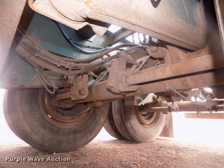 image for item DD2813 2010 Smithco MH3-44-36 T35 side dump trailer