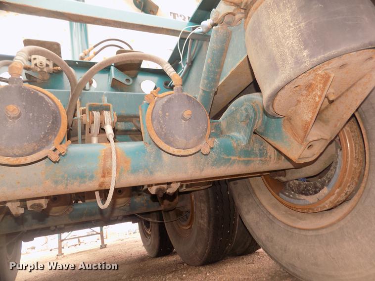 image for item DD2813 2010 Smithco MH3-44-36 T35 side dump trailer