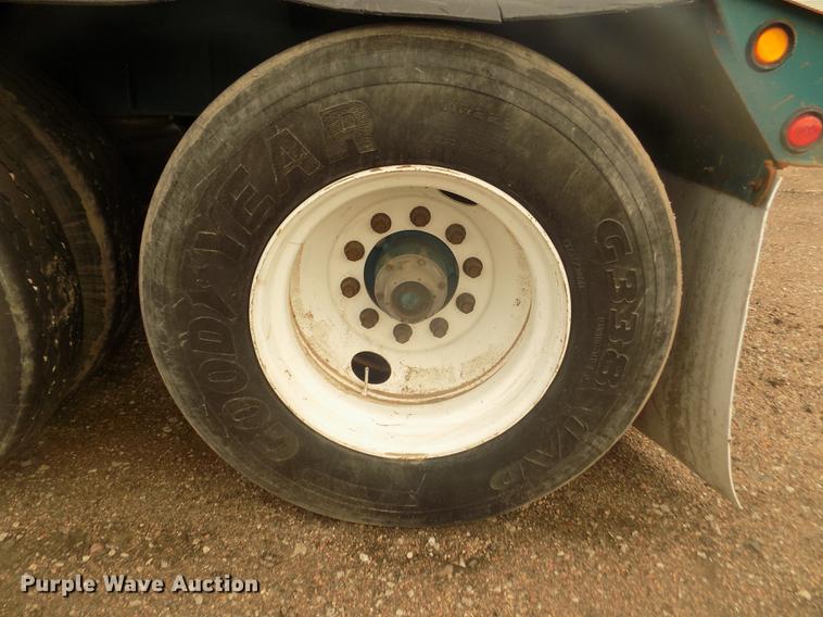 image for item DD2813 2010 Smithco MH3-44-36 T35 side dump trailer