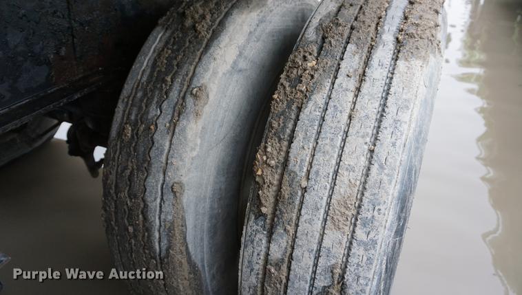 image for item DE3193 1995 Transcraft Eagle W2 flatbed trailer