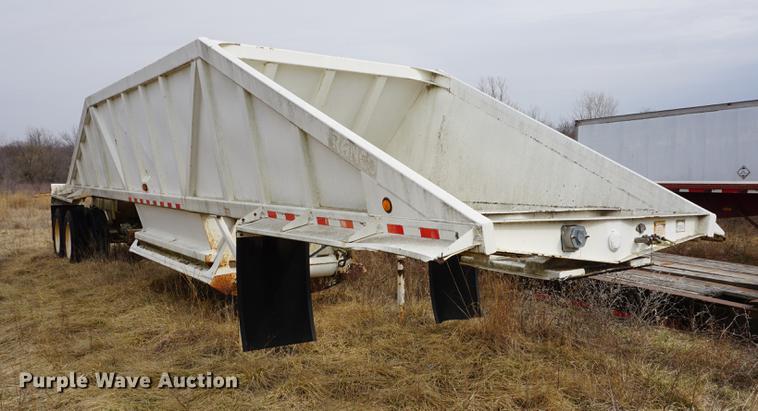 image for item DE3221 2000 Ranco bottom dump trailer