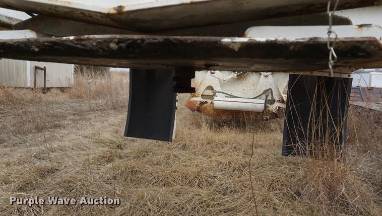 image for item DE3221 2000 Ranco bottom dump trailer