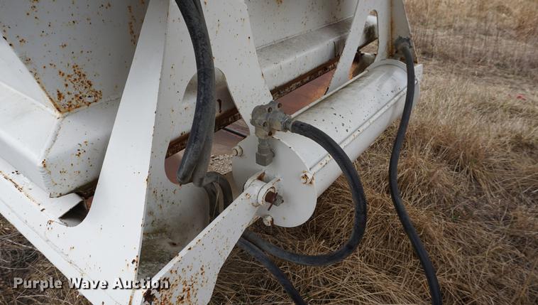 image for item DE3221 2000 Ranco bottom dump trailer