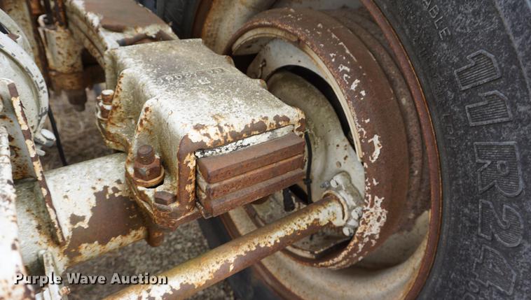 image for item DE3221 2000 Ranco bottom dump trailer