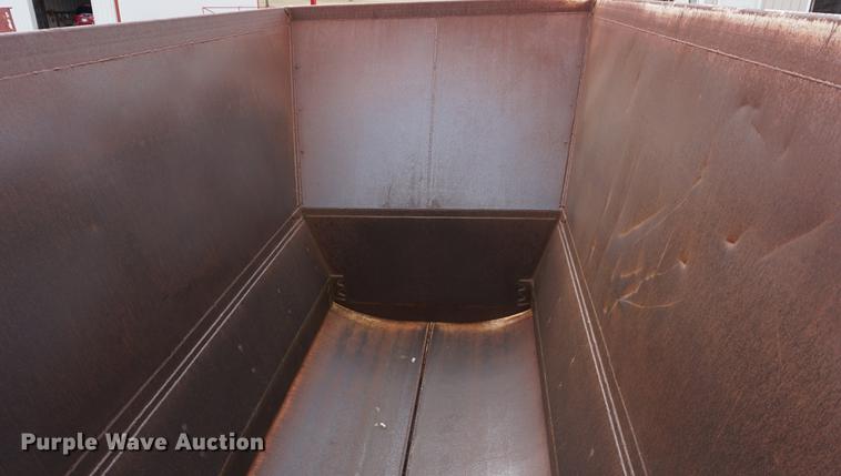 image for item DE3221 2000 Ranco bottom dump trailer