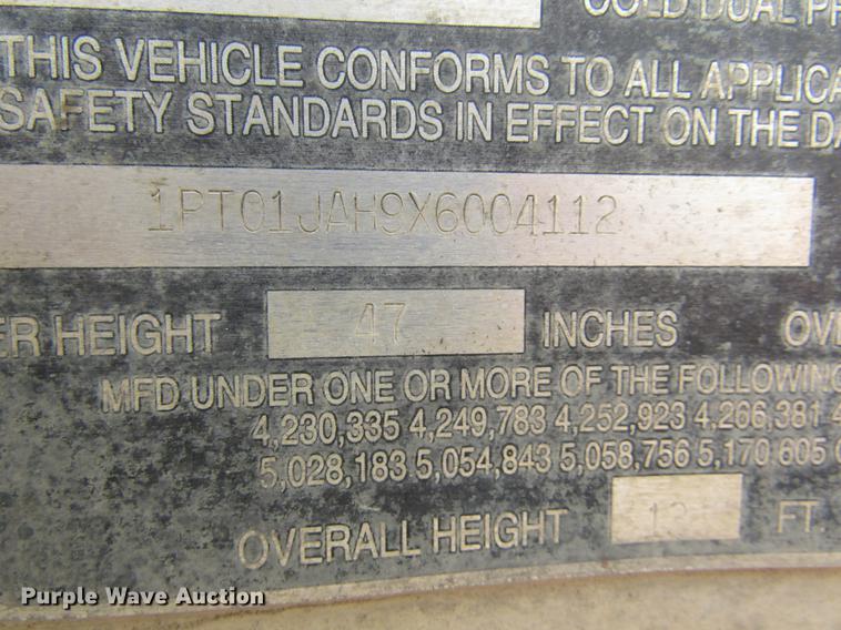 image for item DE6674 1999 Trailmobile dry van trailer