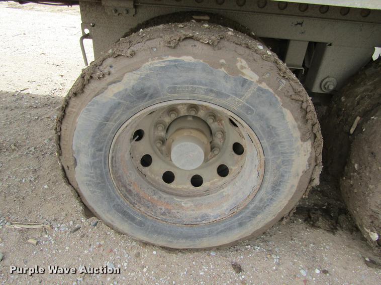 image for item DE6675 1999 Wabash dry van trailer