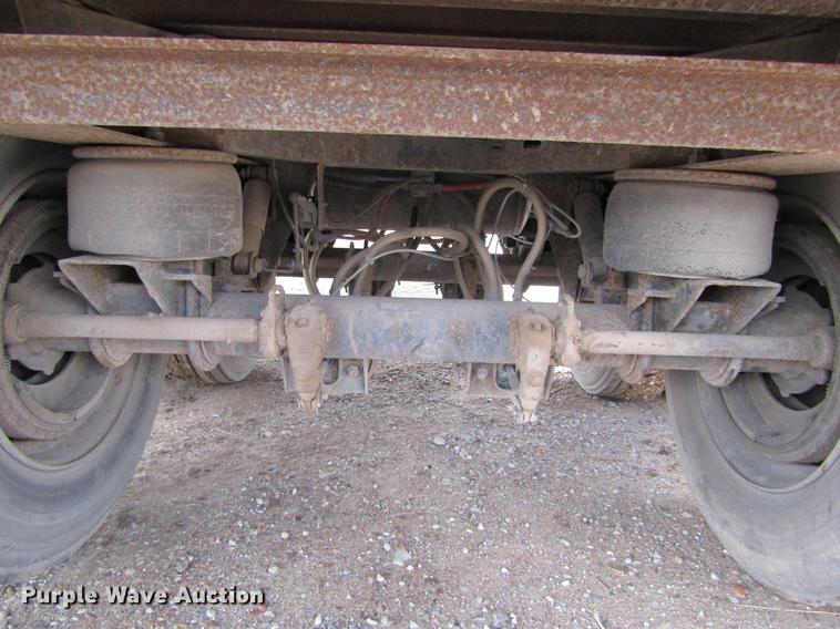 image for item DE6676 2001 Trailmobile dry van trailer