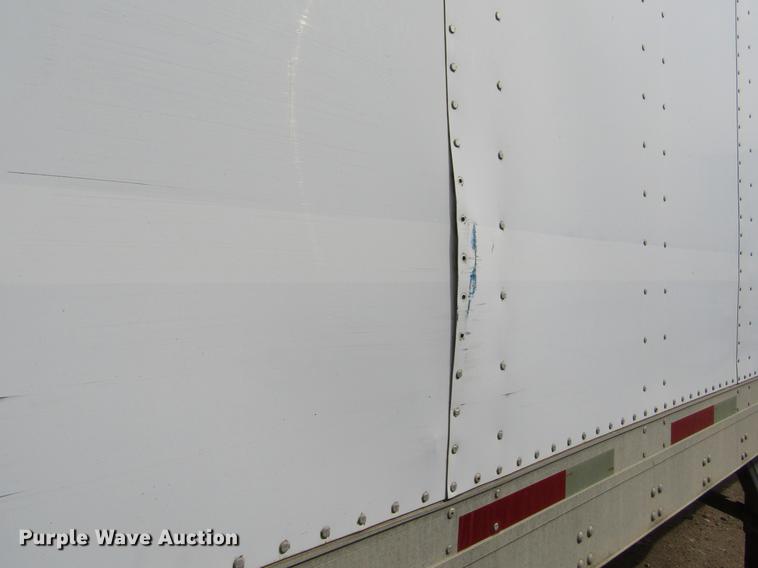 image for item DE6680 1999 Utility V52DC dry van trailer