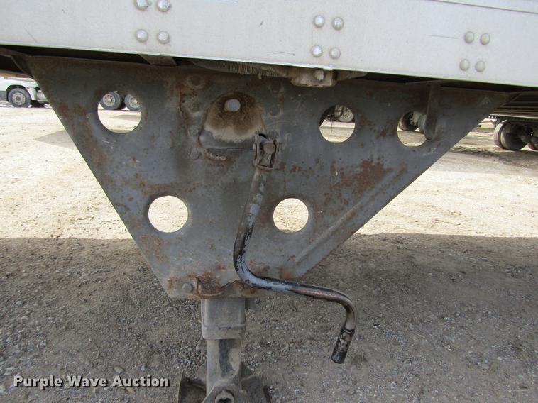 image for item DE6681 1998 Utility dry van trailer