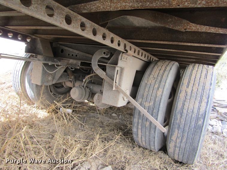 image for item DE6682 1999 Trailmobile dry van trailer