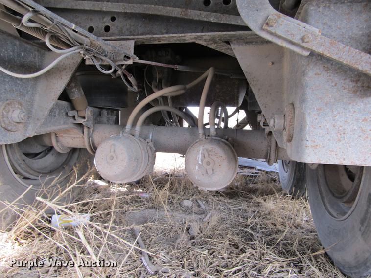 image for item DE6682 1999 Trailmobile dry van trailer