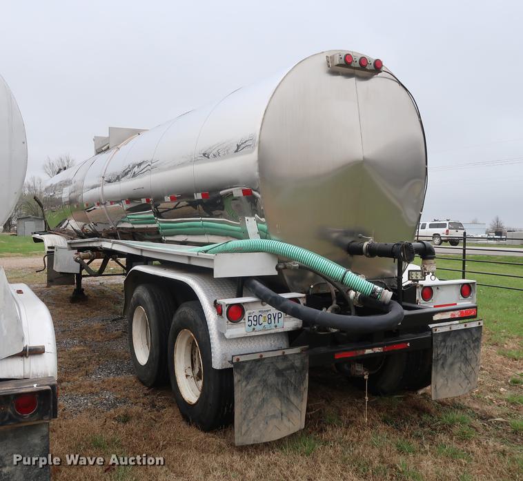 image for item DF3622 1978 Fruehauf TAC-F2-ESF tank trailer