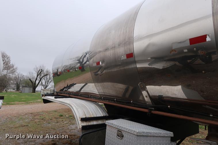 image for item DF3622 1978 Fruehauf TAC-F2-ESF tank trailer
