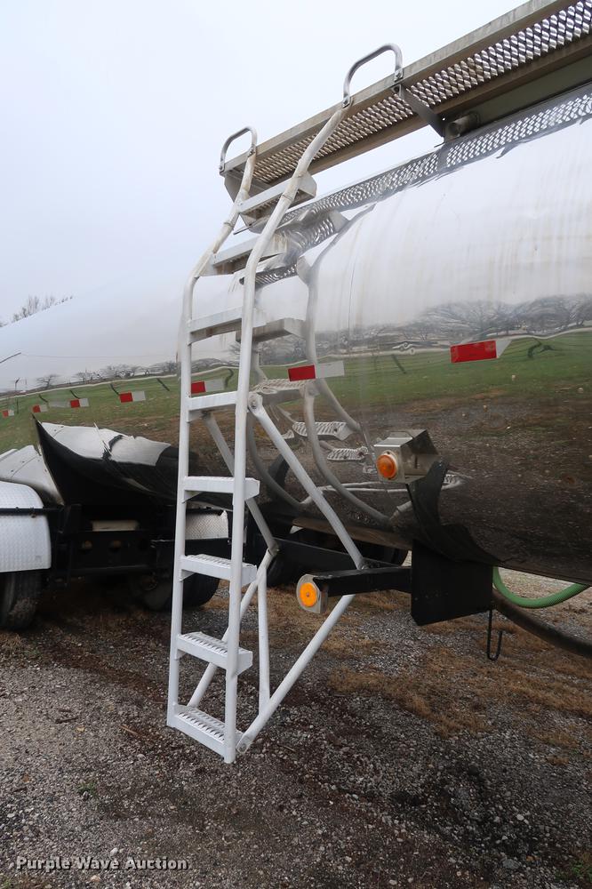 image for item DF3622 1978 Fruehauf TAC-F2-ESF tank trailer