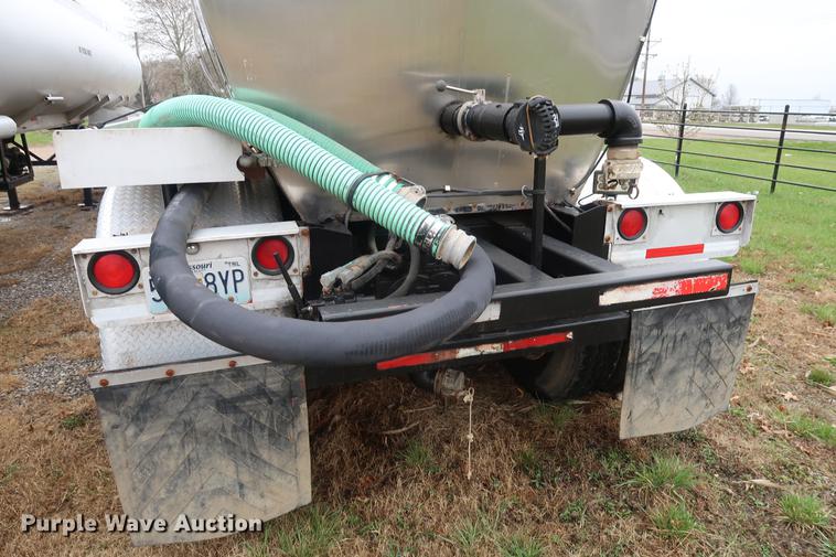 image for item DF3622 1978 Fruehauf TAC-F2-ESF tank trailer