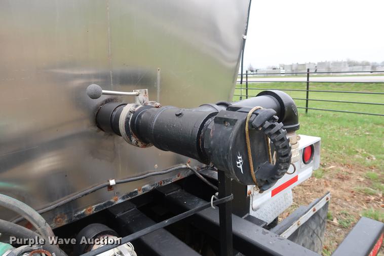 image for item DF3622 1978 Fruehauf TAC-F2-ESF tank trailer