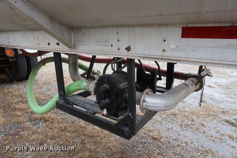 image for item DF3623 1980 Pullman Trailmobile F15S-42CI tank trailer