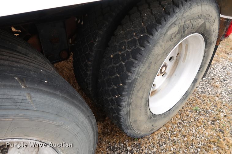 image for item DF3623 1980 Pullman Trailmobile F15S-42CI tank trailer