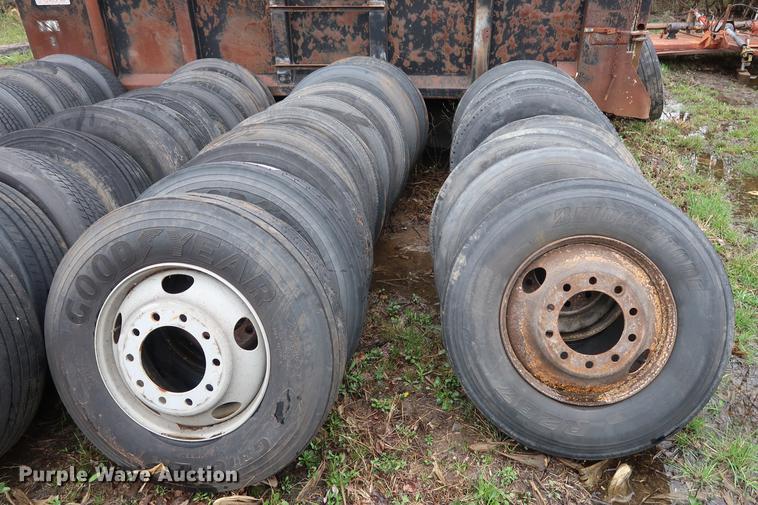 image for item DF3631 (17) 22.5 tires and wheels