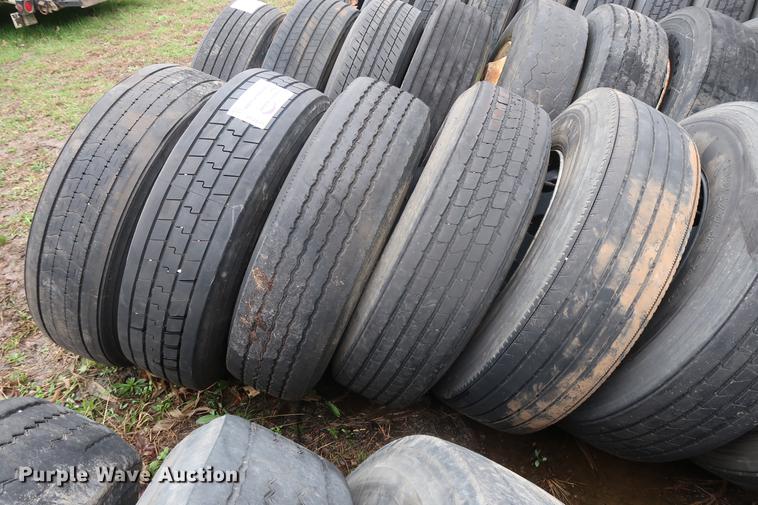 image for item DF3631 (17) 22.5 tires and wheels