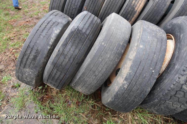 image for item DF3631 (17) 22.5 tires and wheels
