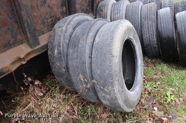 image for item DF3633 (17) 24.5 tires and wheels