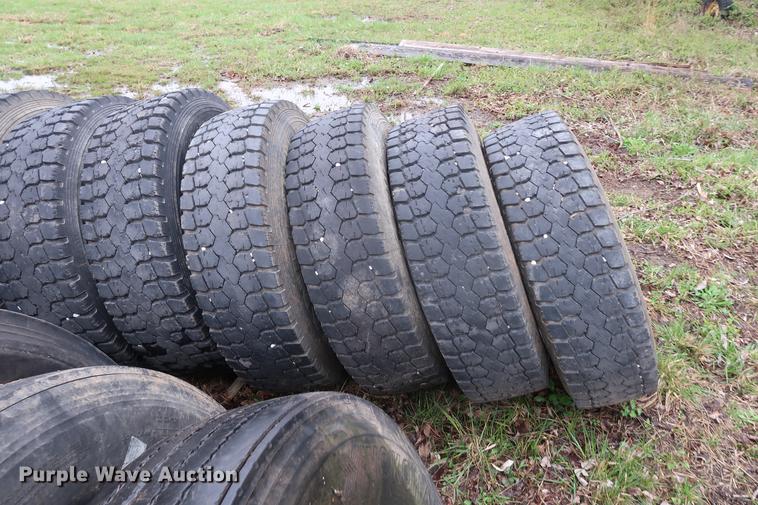 image for item DF3633 (17) 24.5 tires and wheels
