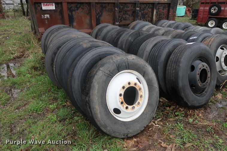 image for item DF3634 (20) 22.5 tires and wheels