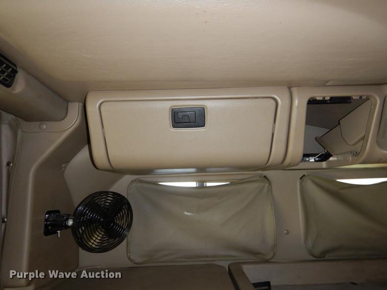 image for item DK9892 2007 International 9400i semi truck