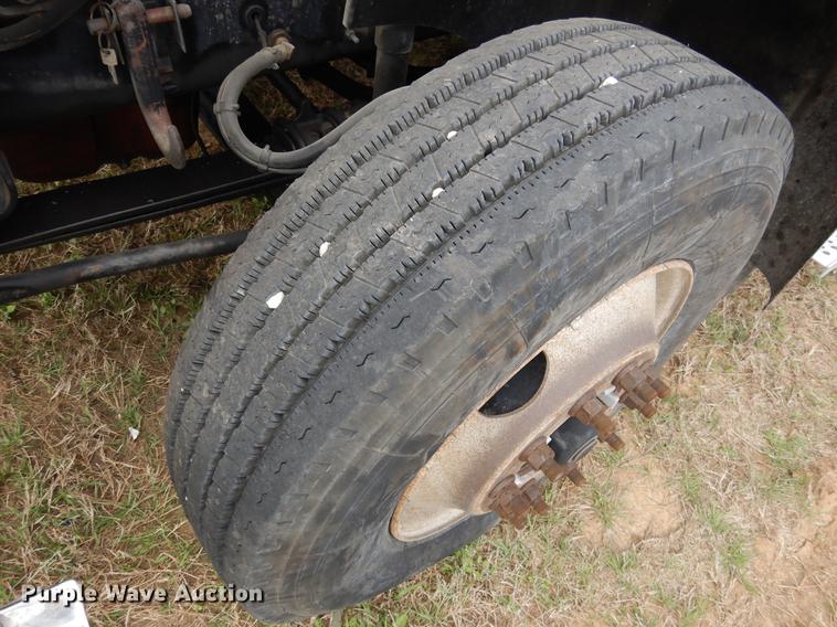 image for item DK9893 2007 International 9400i semi truck