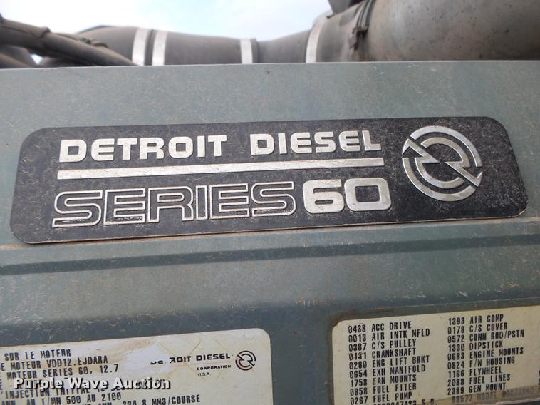 image for item DS9564 1997 Kenworth T800 semi truck