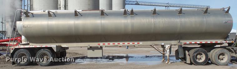 image for item DX9056 2006 CEI Pacer AT35L dry bulk trailer