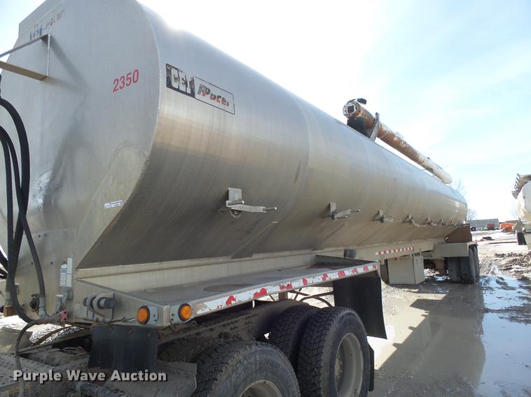 image for item DX9056 2006 CEI Pacer AT35L dry bulk trailer