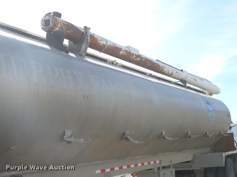 image for item DX9056 2006 CEI Pacer AT35L dry bulk trailer