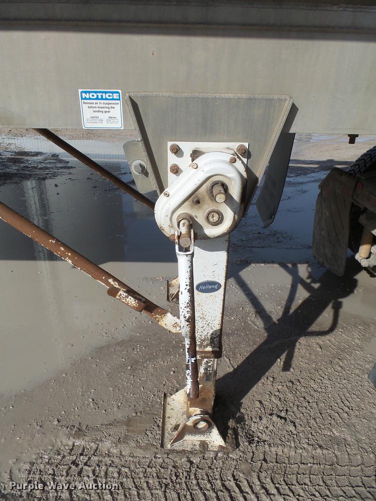 image for item DX9056 2006 CEI Pacer AT35L dry bulk trailer