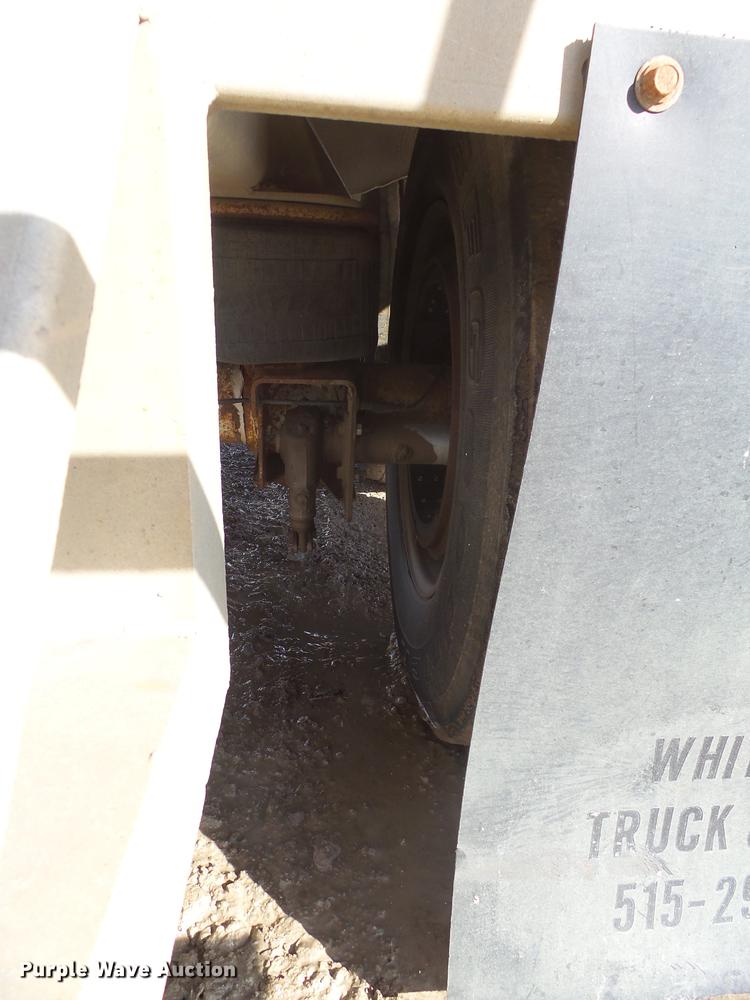 image for item DX9056 2006 CEI Pacer AT35L dry bulk trailer