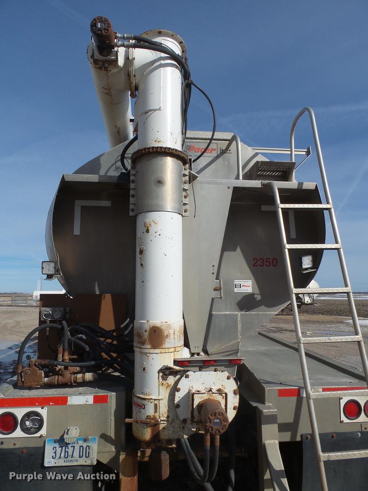 image for item DX9056 2006 CEI Pacer AT35L dry bulk trailer