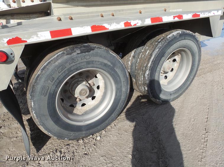 image for item DX9056 2006 CEI Pacer AT35L dry bulk trailer