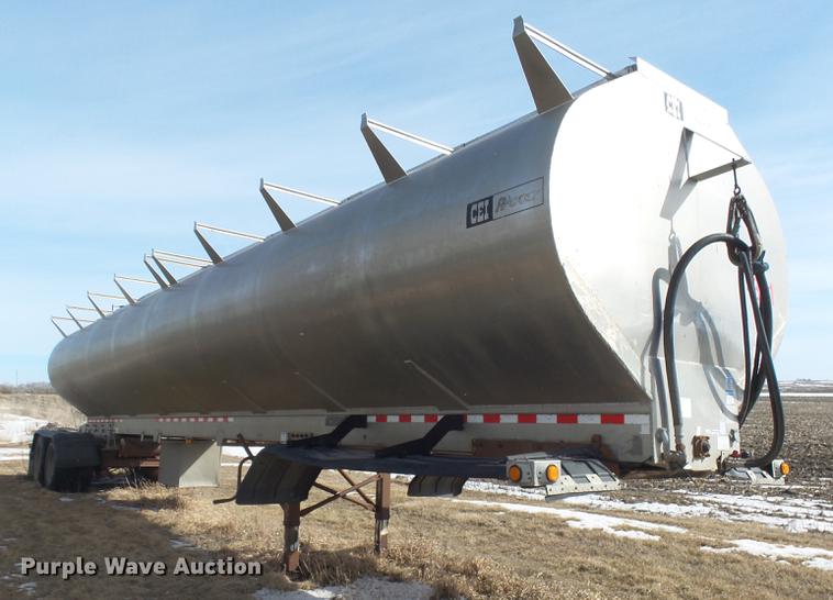 image for item DX9057 2001 CEI Pacer AT35L dry bulk trailer