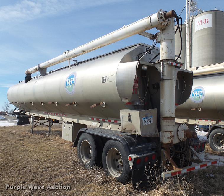 image for item DX9057 2001 CEI Pacer AT35L dry bulk trailer