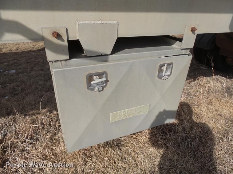 image for item DX9057 2001 CEI Pacer AT35L dry bulk trailer