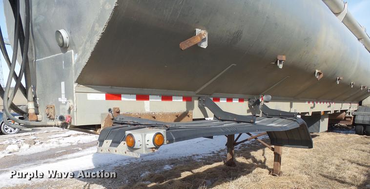 image for item DX9058 2003 CEI Pacer AT35ML dry bulk trailer