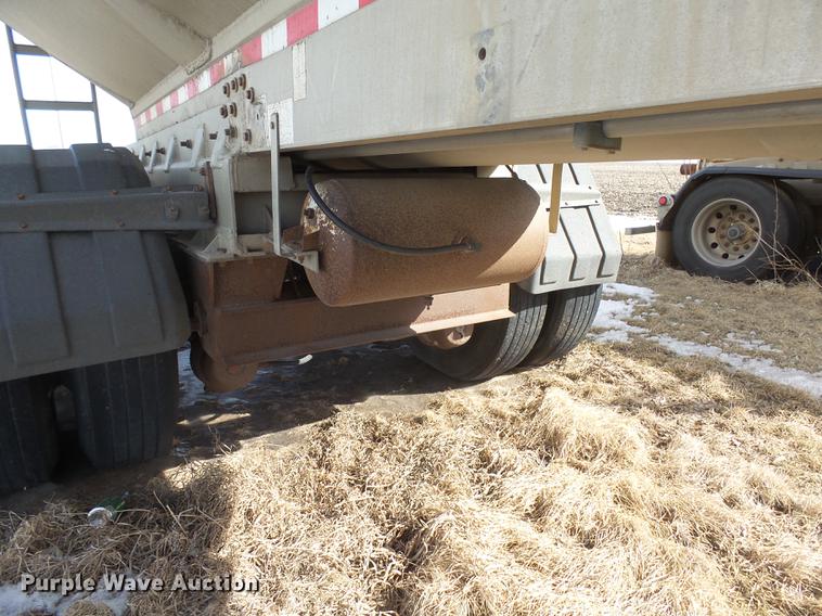 image for item DX9058 2003 CEI Pacer AT35ML dry bulk trailer