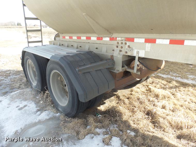 image for item DX9058 2003 CEI Pacer AT35ML dry bulk trailer